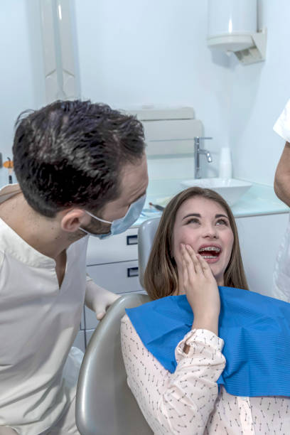Best Pediatric Emergency Dentist in Holland, TX